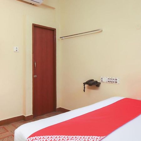 Oyo 23098 Ushama Heritage Guest House Puducherry Zewnętrze zdjęcie