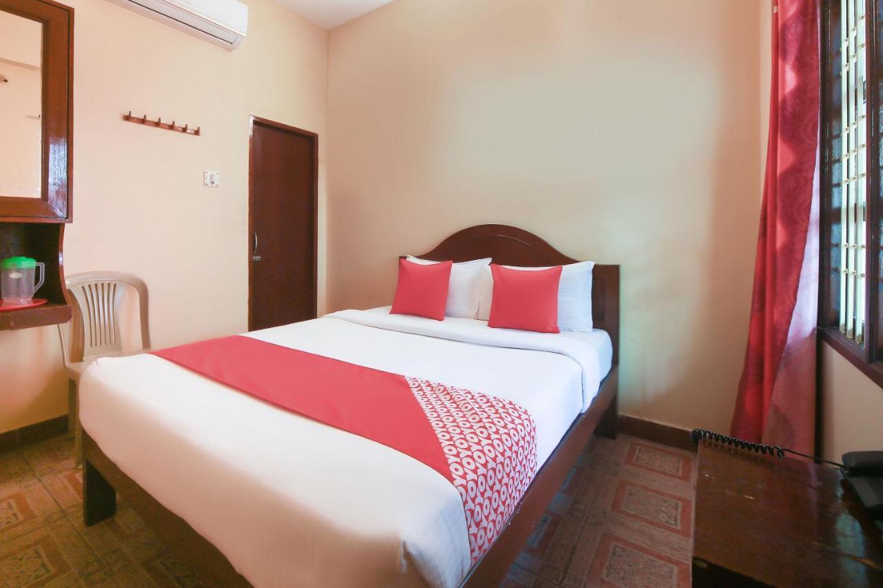 Oyo 23098 Ushama Heritage Guest House Puducherry Zewnętrze zdjęcie