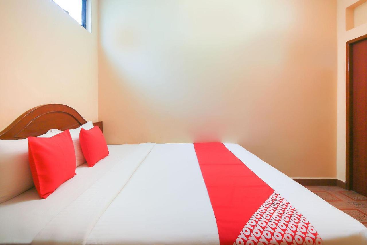 Oyo 23098 Ushama Heritage Guest House Puducherry Zewnętrze zdjęcie