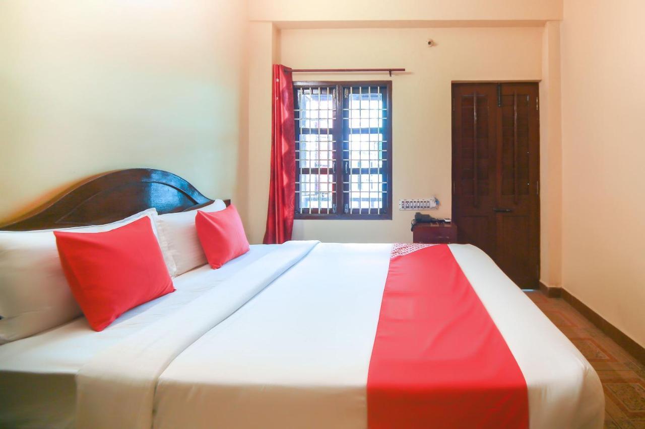 Oyo 23098 Ushama Heritage Guest House Puducherry Zewnętrze zdjęcie